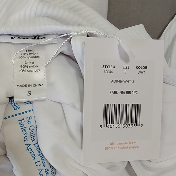 NEW Andie Bathing White  Swimwear Women The Sardinia Ribbed One Piece Small - Picture 5 of 5